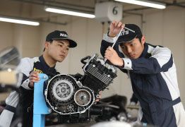 エンジン部品の実習